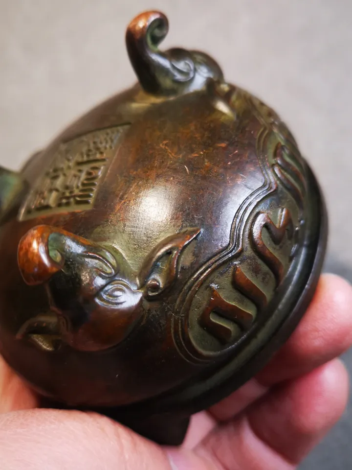 Gandhanra Vintage Chinese Censer,Amphora Incense Burner,for Incense and Offering