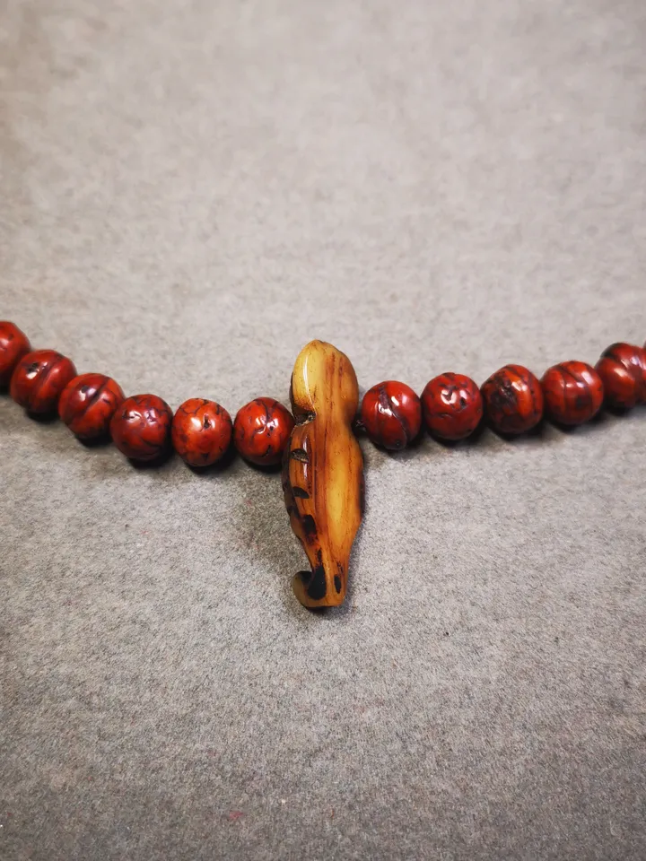 Gandhanra Handmade Tibetan Pendant Bead,Bone Carved Spacer Bead for Mala,Scorpion Guru of Padmasambhava Amulet
