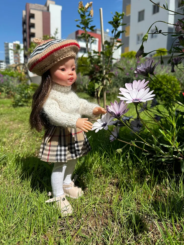 Paola Reina Doll 5 ITEMS Set: Exclusive Handmade Outfit - Beret, Skirt, Sweater, Tights, Shoes