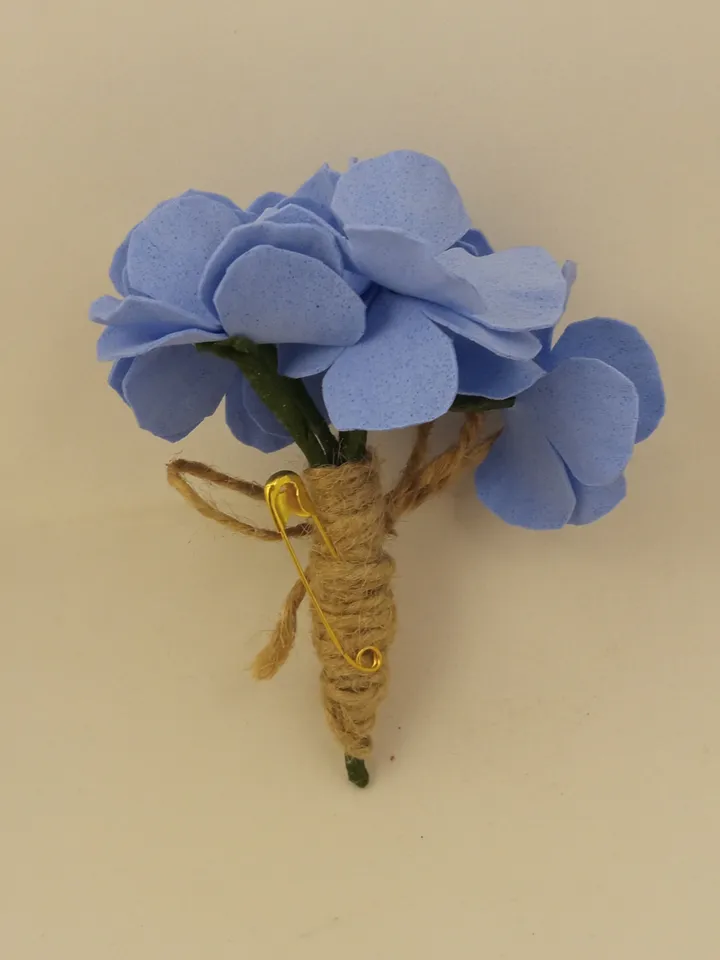 Handmade brooch on pin blue violets/ women's accessories and jewellery/ handmade gift/ gift for her/mother day gifts