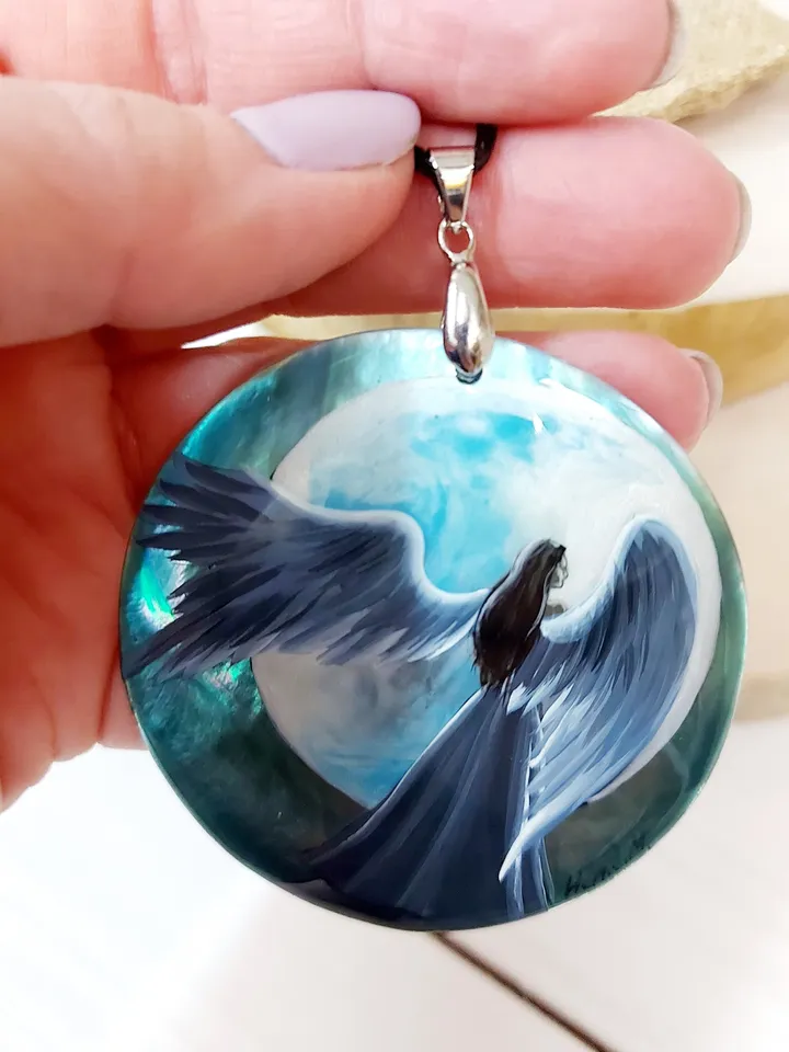 Mother-of-pearl Russian necklace "Angel". Russian lacquer miniature. An elegant gift for Mom. Pendant necklace with Russian hand-painted.