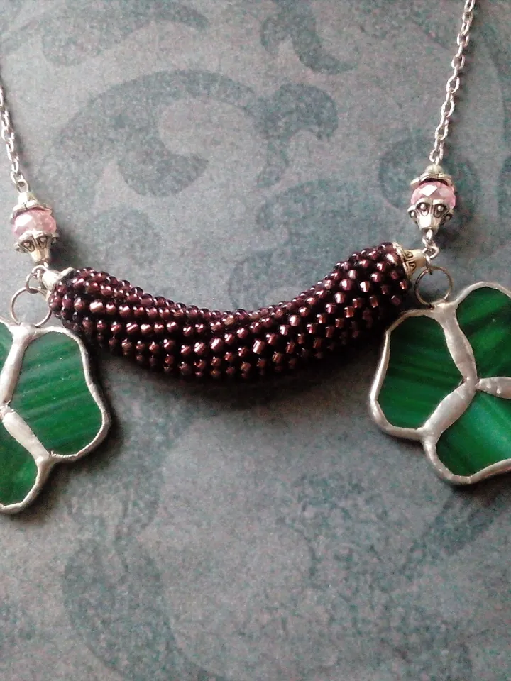 Shamrock necklace, st patricksday, Clover leaf, trefoil, St Patricks clover, Green trefoil, Irish necklace, st patrick