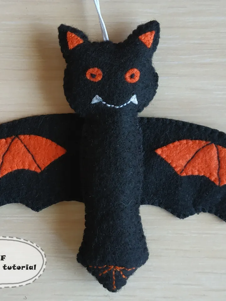 Halloween bat pattern, Halloween pattern, felt pattern, bat sewing pattern, bat ornament, felt bat pattern, Halloween décor, Halloween gift, Halloween plush bat, plush bat toy