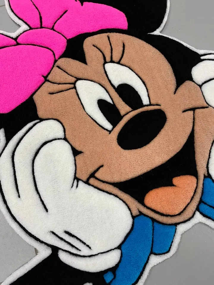 Minnie Mouse Tufted Carpet