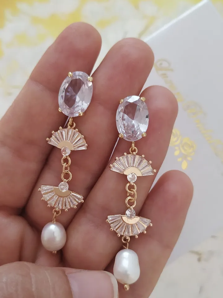 Art deco Extra Long Gold Wedding Earrings, Freshwater Pearl Boho Bridal Earrings, Fan Vintage Style Statement Earrings, Swarovski Jewelry