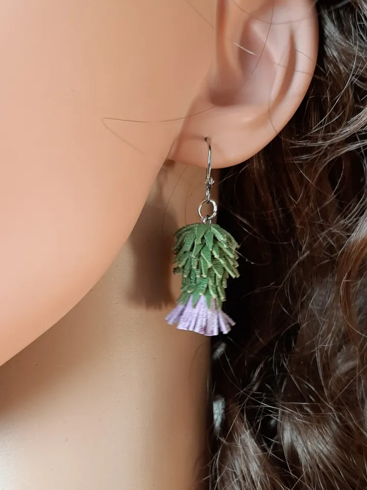 Scottish thistle leather earrings for her, Leather jewelry, 3rd anniversary gift for wife