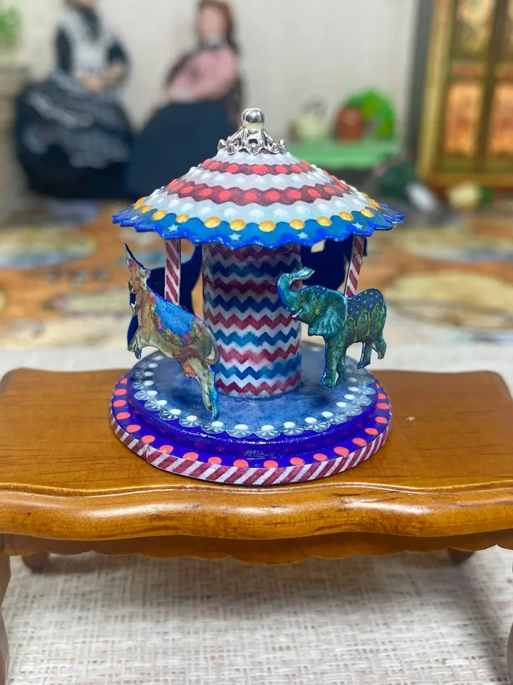 Puppet carousel. Miniature. Dollhouse miniature.1:12.