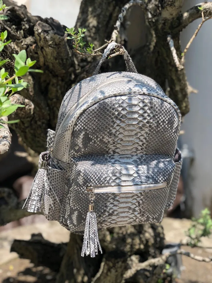 Genuine Python Skin Backpack Grey Woman Classy Elegant Backpack Leather, Woman Handmade Backpack Genuine Snakepint Pythonprint Natural Trend