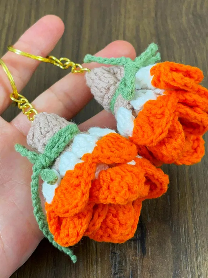 3D Crochet Rose Keychain Pattern PDF, Handmade Floral Bag Charm, Amigurumi Flower Keyring DIY, Cute Gift Idea, Instant Download