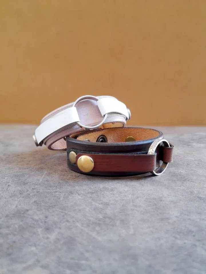Adjustable Grief Bracelet, Handmade Leather Widow Bracelet, Wear a ring bangle, Free Custom Secret Message - Ring NOT included