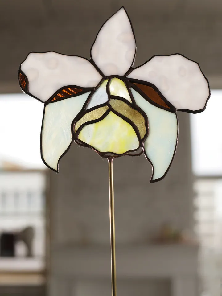Orchid. Stained Glass on Stand, Stained Glass Orchid on Stand, Orchid Stained Glass Artwork, Orchid Stained Glass Sculpture, Stained Glass Orchid Design on Stand, Orchid Glass Art on Stand, Stained Glass Orchid Piece, Stained Glass Orchid Figurine, Artist