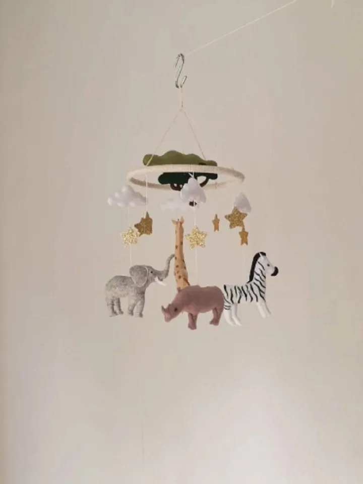 Jungle theme baby mobile, Safari mobile, crib mobile, Neutral mobile