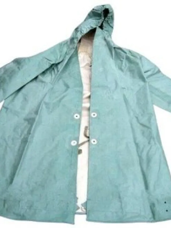 Military Surplus Excellent 1 Protective Raincoat OP-1M