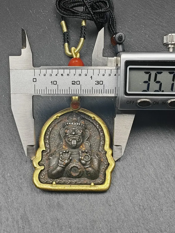 Drashi Lhamo Amulet,Gandhanra Vintage Tibetan Buddhist Pendant,Zashi Lhamo,Buddhist Protective Charm,Spiritual Gift,52×36mm