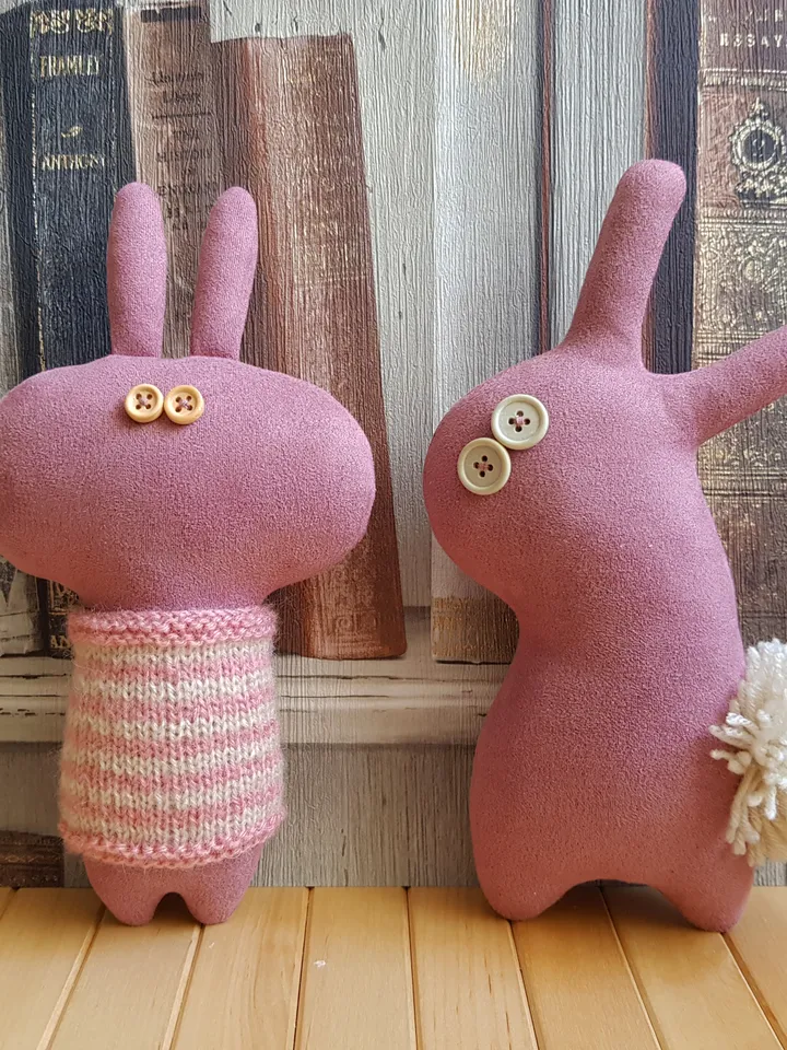 Bunny doll sewing pattern PDF digital tutorial in english, stuffed animal sewing diy