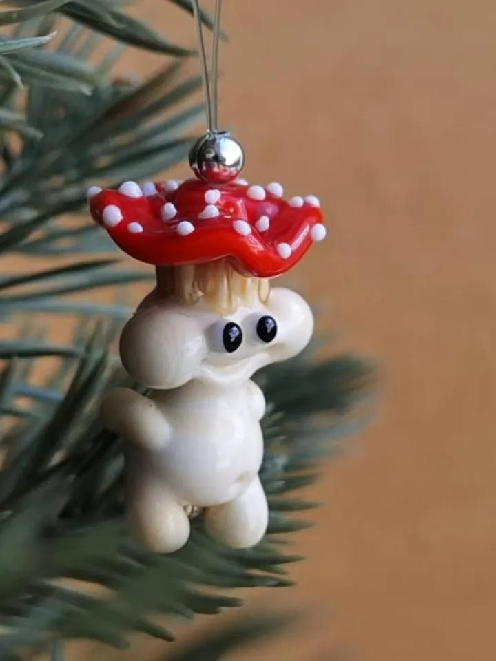 Mushroom ornament glass mushroom miniature , glass toadstools for terrarium decoration mini gardens or lampwork beads Mushroom figurine