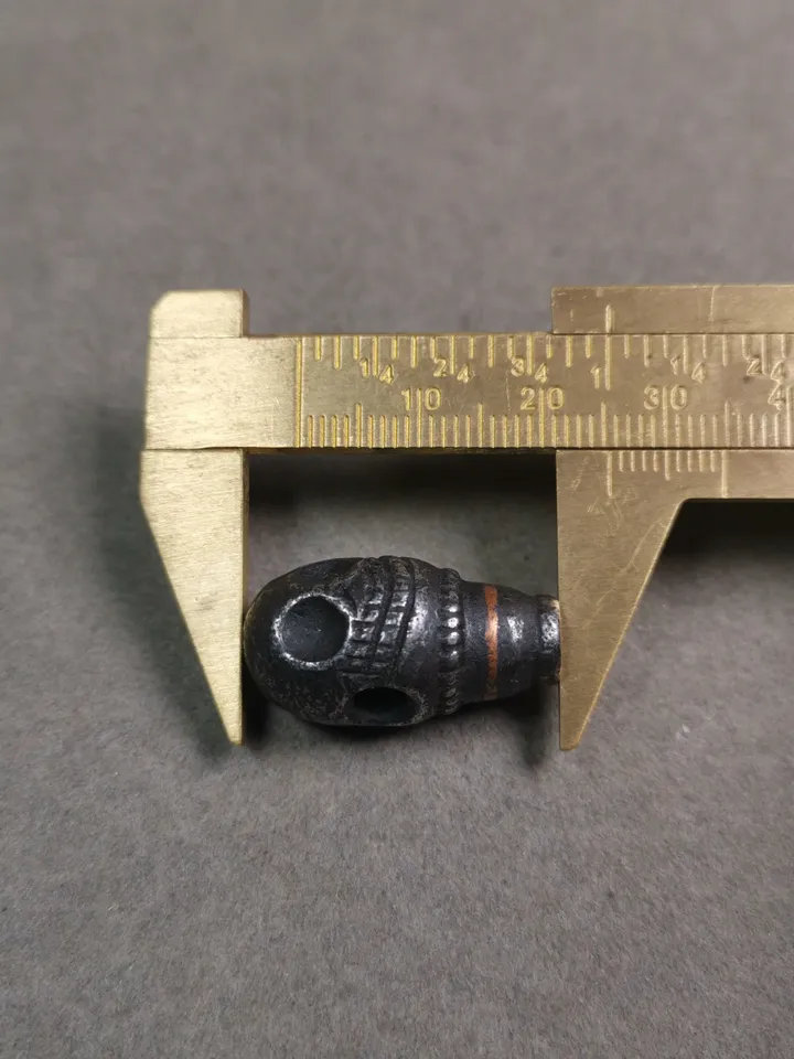 Gandhanra Tibetan Cold Iron Guru Bead,Skull Shape T-drilled 3-Hole Prayer Bead,Mala Bead,Connector Bead for Buddhist Bead Accessories