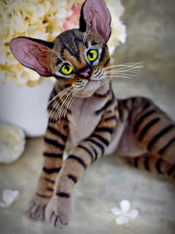 Realistic Stuffed Cat Toy - Portrait of a Domestic Plush Toy - Stuffed Cat - OOAK - Kitty