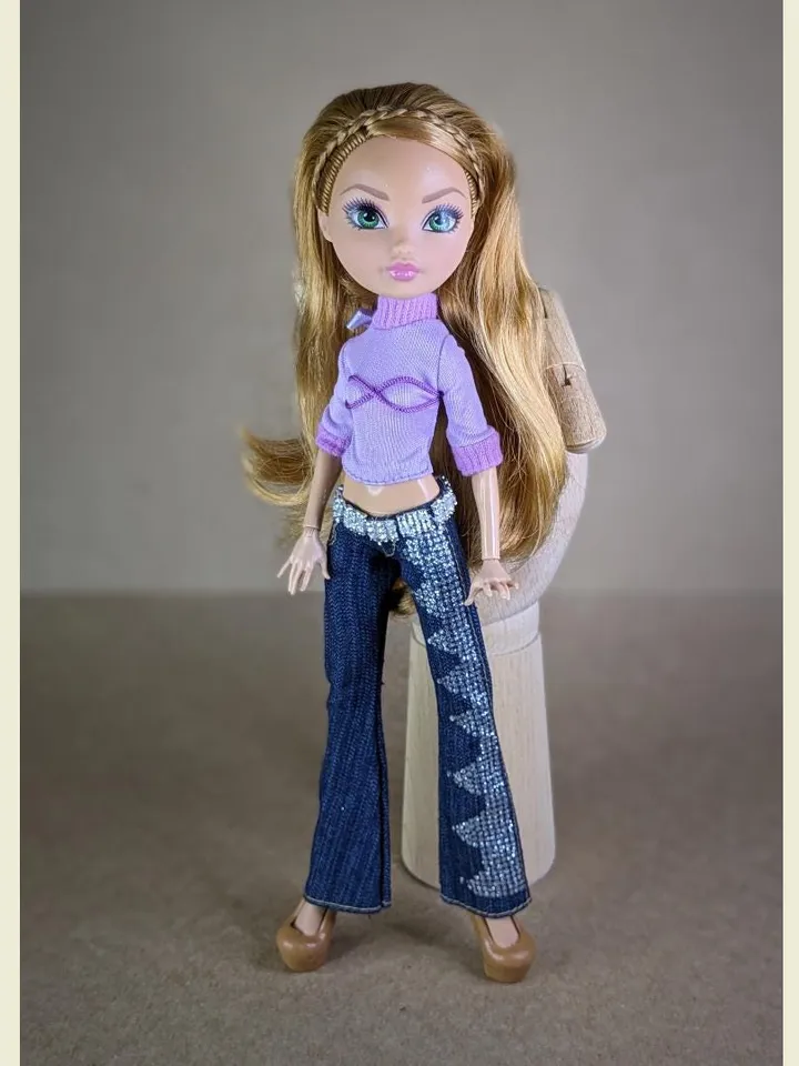 Jacket or jeans for 10.5-inch female dolls (MH, EAH)