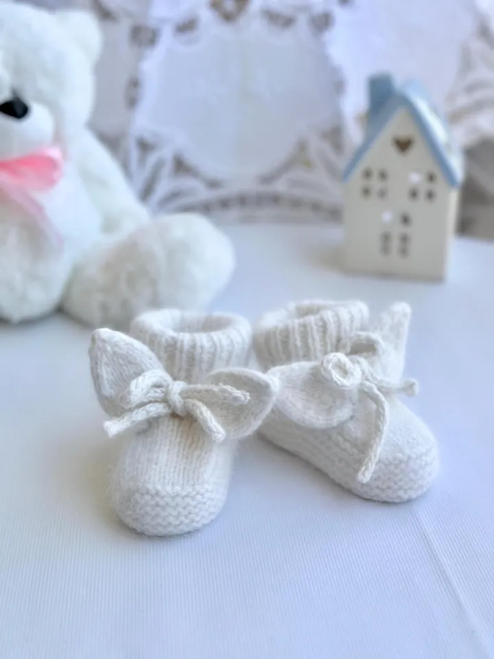 Easy Baby Rabbit Ears Booties Knitting Pattern & Tutorial - 0-3M PDF Download ENG