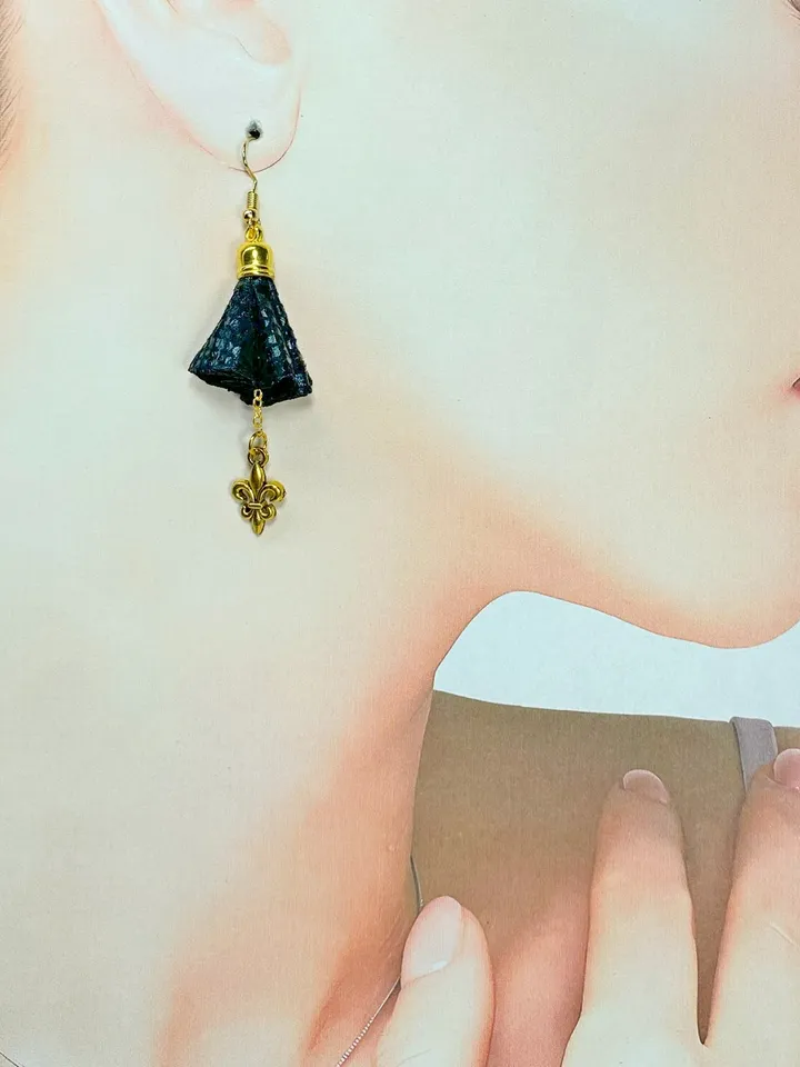 Handmade earrings. Black, bright earrings. Handmade jewelry.