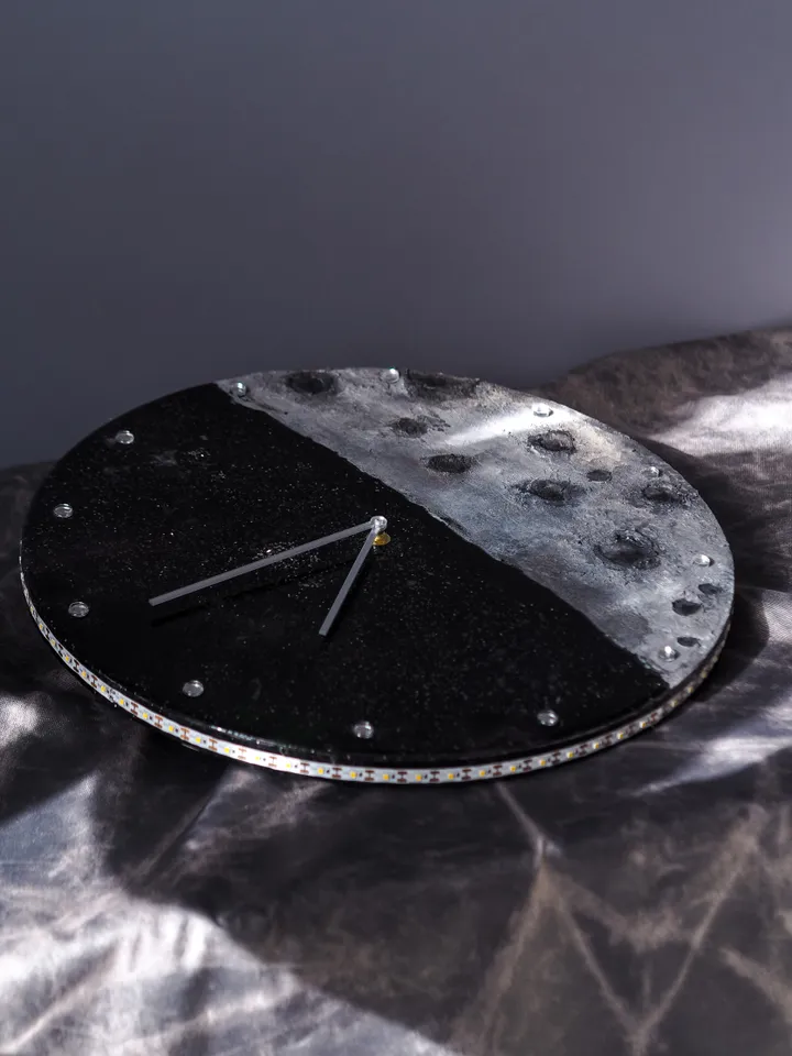 Wall clock "Moon and space"