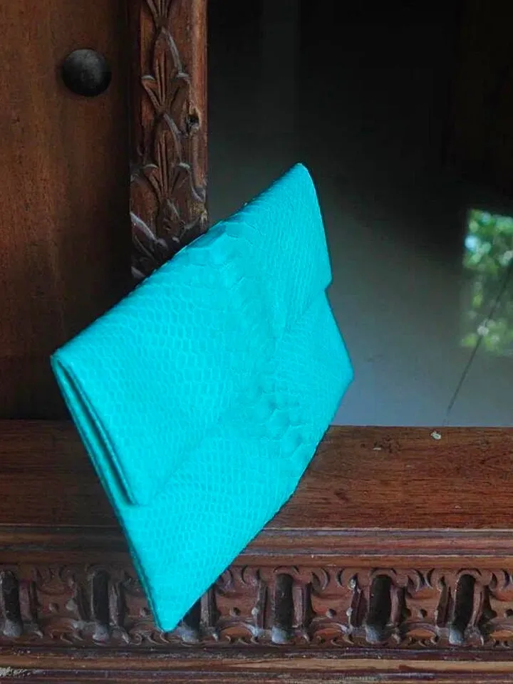 Genuine python skin turquise clutch handmade, classy elegant leather clutch, bag free shipping, clutch leather blue, small clutch snakeskin