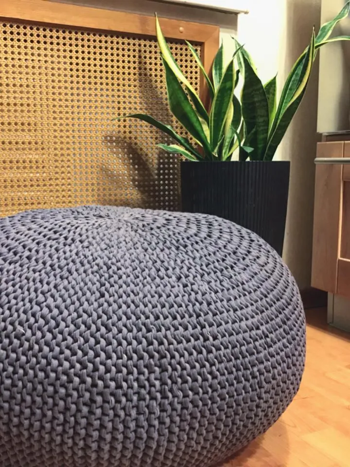 Big Pouf