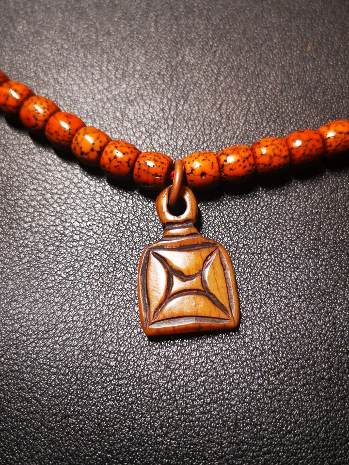 Yak Bone Carved Tibetan Letter Mala Pendant,Bead Counter Clip,Prayer Bead Accessories,Gandhanra Tibetan Amulet