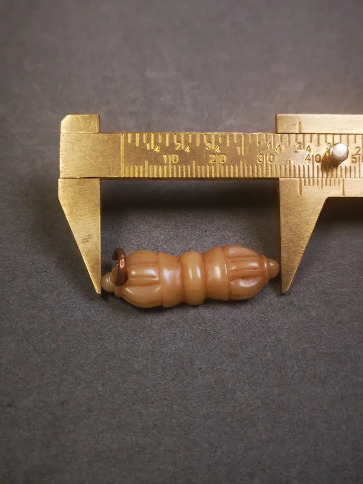 Gandhanra Hand Carved  Tibetan Yak Bone Amulet,Vajra Pendant for Mala,Prayer Beads