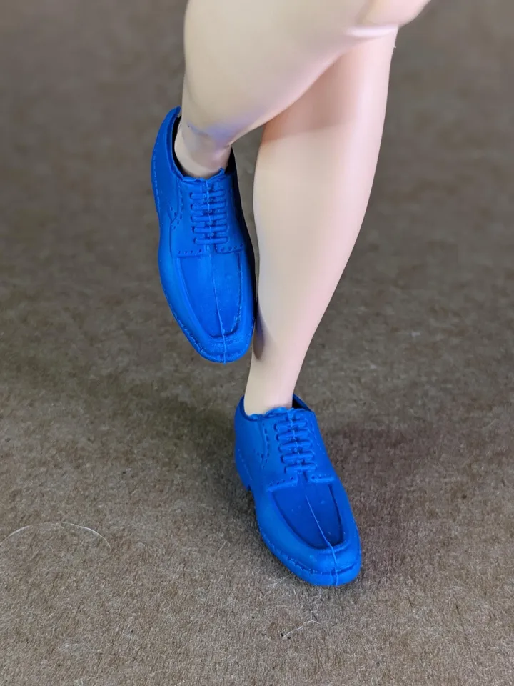 Classic tapered toe blue shoes for 1/6 scale male dolls