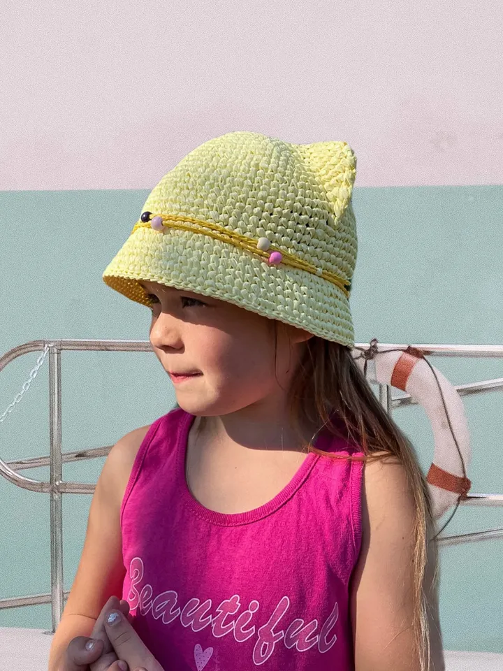 Kids bucket hat with ears crochet pattern PDF, digital instant download, video tutorial, summer hat, hat with cats ears