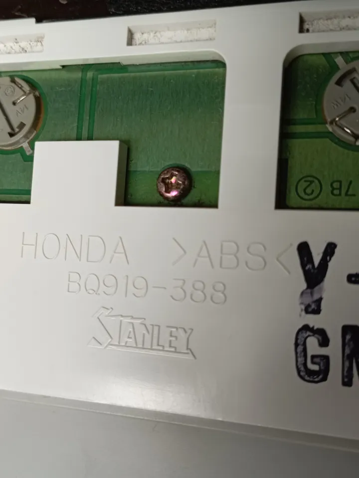RARE 1997-2001 HONDA CRV wood grain climate control bezel, rd1,rd2,rd3, Fullmark.