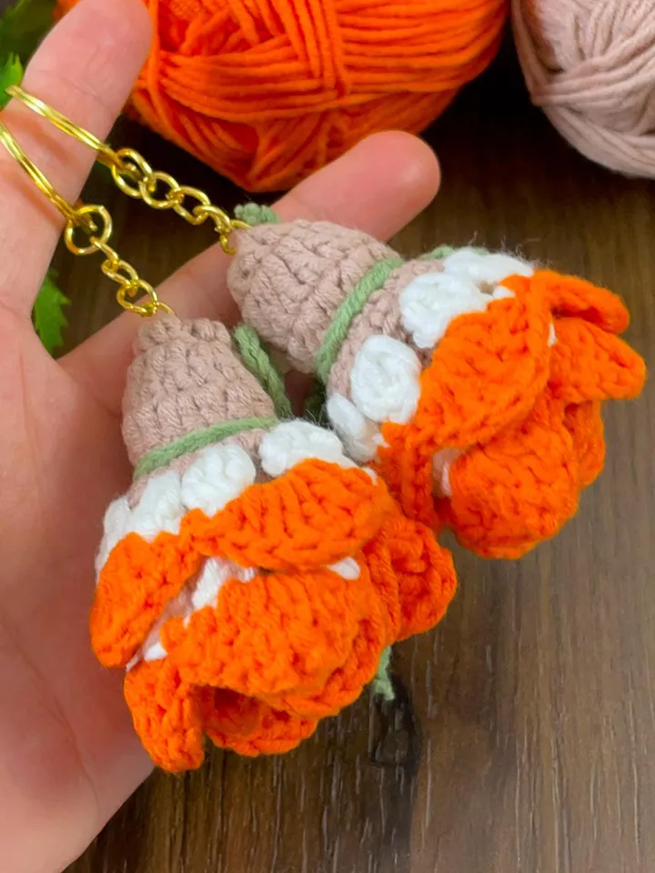 3D Crochet Rose Keychain Pattern PDF, Handmade Floral Bag Charm, Amigurumi Flower Keyring DIY, Cute Gift Idea, Instant Download