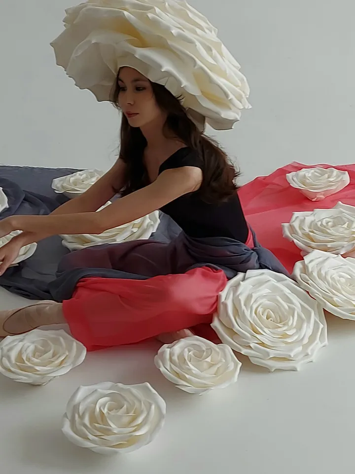 Large rose hat Flowers hat Festival clothing Big flowers headdress Party headpiece Fancy headwear Costume cosplay fashion shows headgear photo shoot