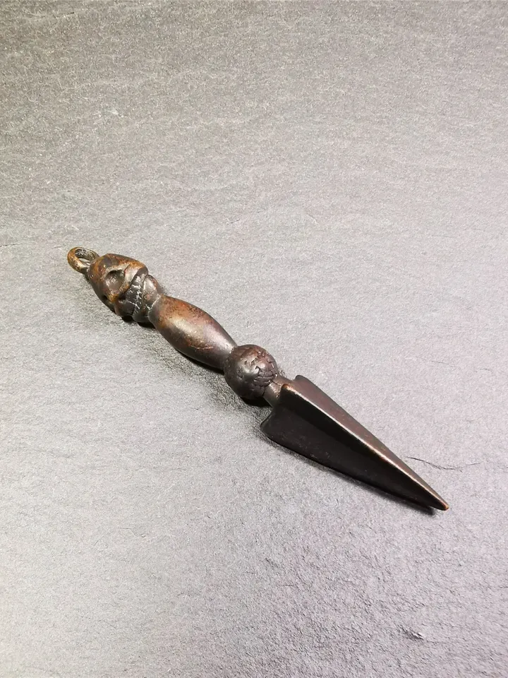 Gandhanra Handmade Skull Phurba Amulet,Kila - Dorje Phurba,Tibetan Budhist Ritual Implement Pendant,Made of Cold Iron,2.48"