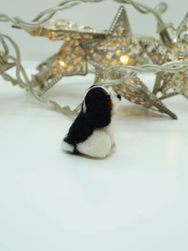 Tiny needle felted Cavalier King Charles spaniel, miniature dog, black and white, made to order