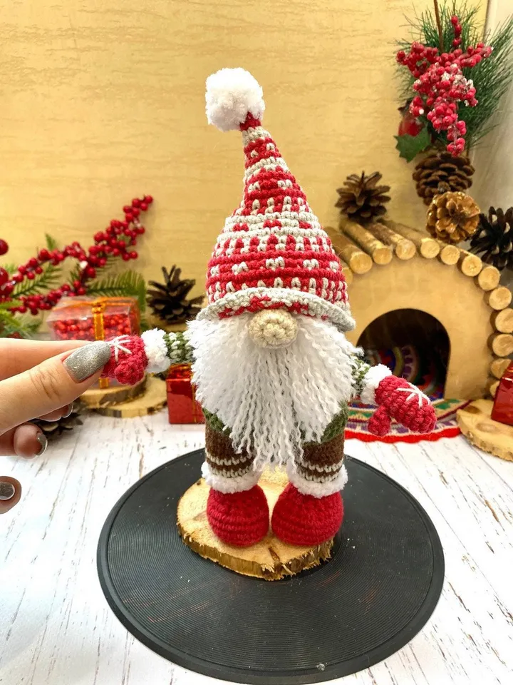 PDF Crochet Pattern Christmas Gnome doll, Amigurumi Scandinavian Gnome Tutorial, Santa Gnome Doll, Christmas ornaments, DIY Christmas Decor