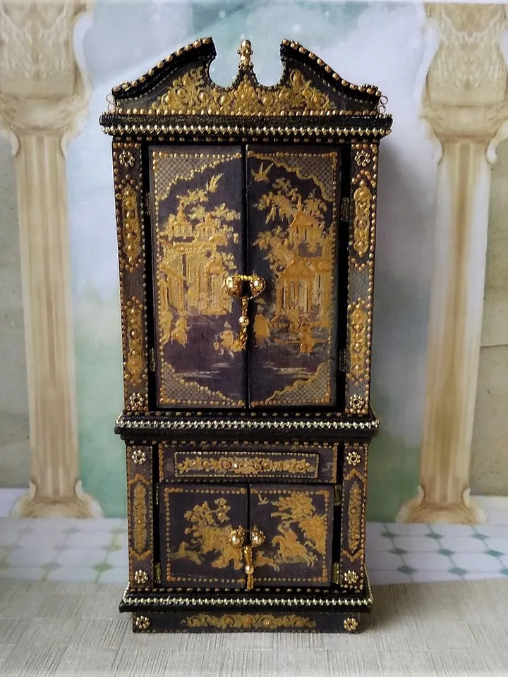 Wardrobe for dollhouse.1:12 scale.
