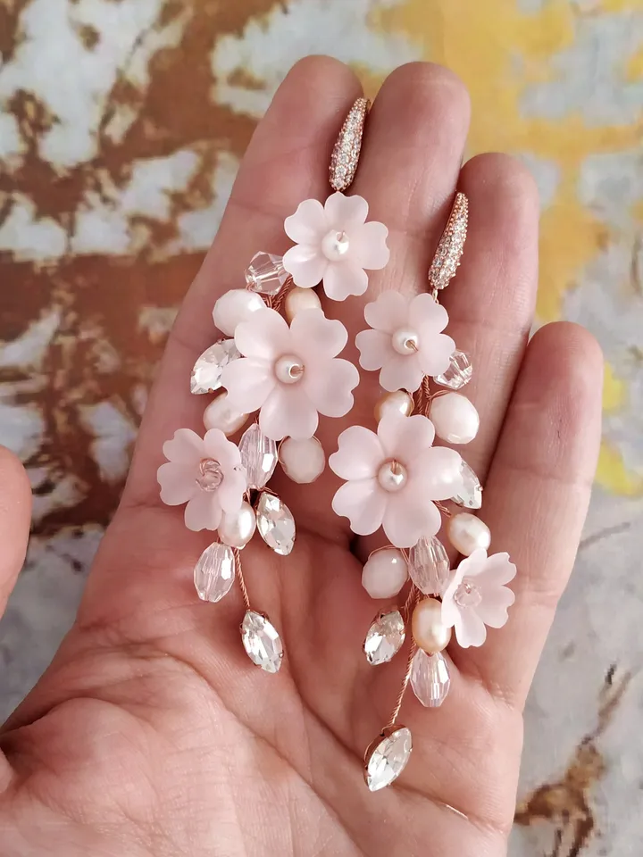 Freshwater pearl Bridal Earrings, Boho wedding earrings, Jewellery, Rose Gold Bridal Earrings, Chandelier Statement Long Wedding Earrings,