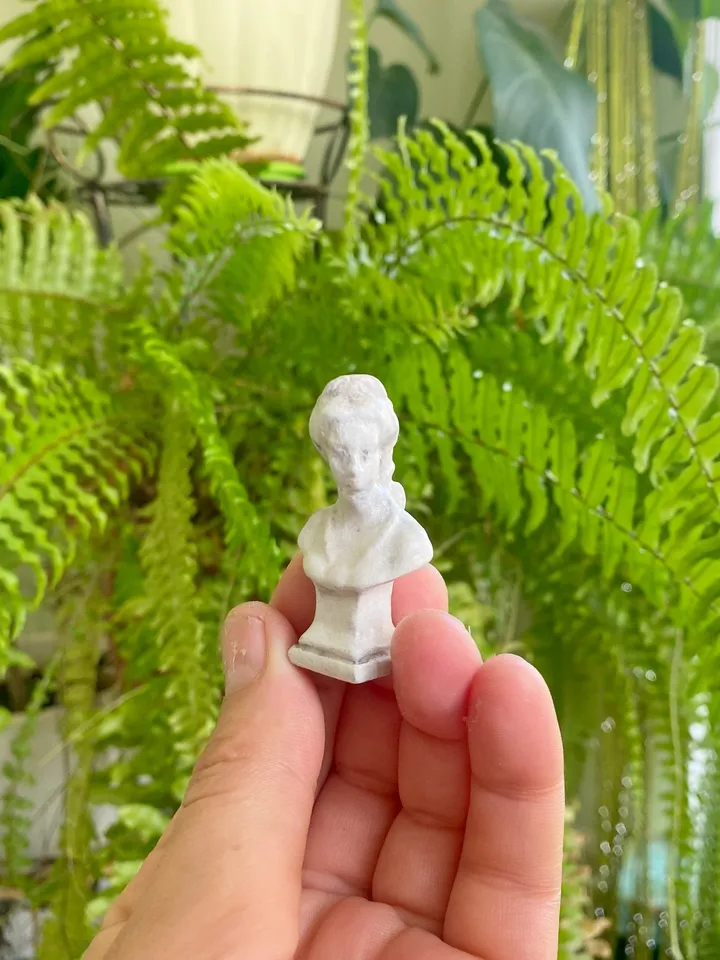 Figurine for the puppet museum. Dollhouse miniature. 1:12. Doll accessories.