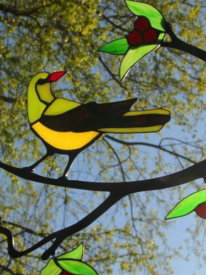 Stained Glass Orioles with Leaves and Berries, Bright Orioles Window Decor, Vibrant Glass Birds on a Branch, Stained Glass Birds — Unique Home Accent, Orioles and Greenery Tiffany Glass Art, Handcrafted Glass Orioles with Hanging Option, Decorative Staine