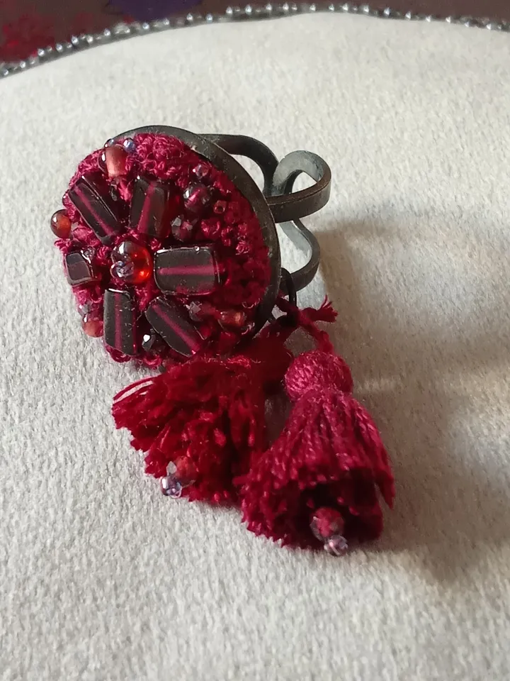 Garnet embroidered ring