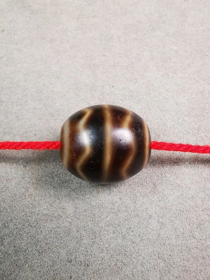 Gandhanra Tibetan Round Fortune Wave Dzi Bead(Darrow or Taklok Dzi),Tibetan Chung,Wealth Amulet,Small Size 20*17 mm