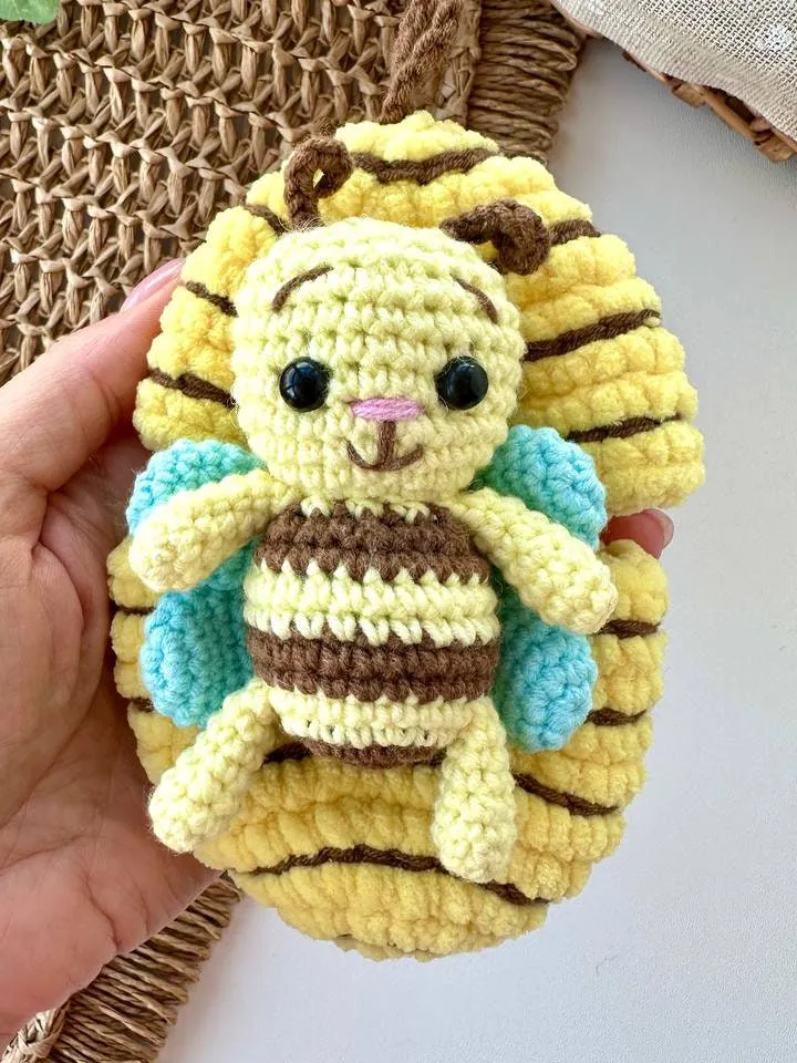 Crochet pattern Easter Bunny in carrot, chick, budgie and Turtle in egg, bee in beehive - Amigurumi plushie crochet patterns - English Pdf