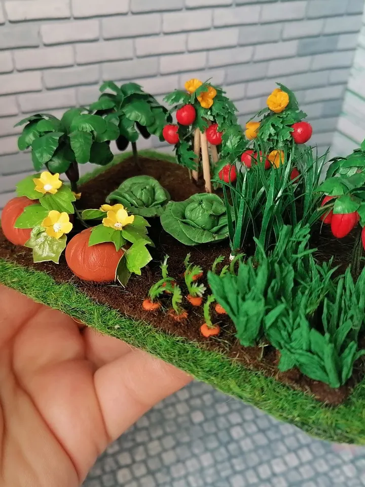 Vegetable bed for a dollhouse in 1:12 scale. Dollhouse miniature. handmade. 1:12.