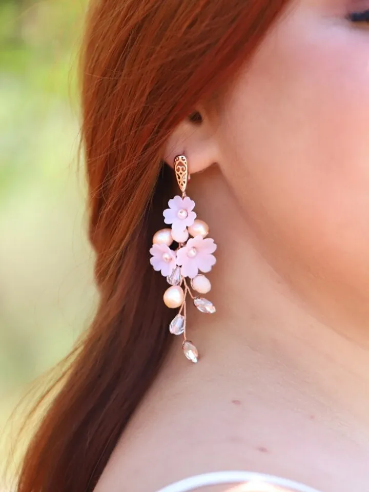 Rose Gold Blush Pink Flower Boho Wedding Earrings, Gold Freshwater Pearl Bridal Earrings, Swarovski Statement Floral Wedding Jewelry Set,