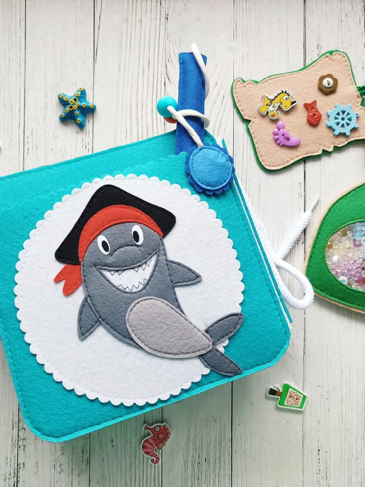 Pirate Quiet book pattern PDF & Tutorial pages, Felt book pattern svg, Quiet book ideas, Sensory toys, Pdf felt sewing pattern for toddler