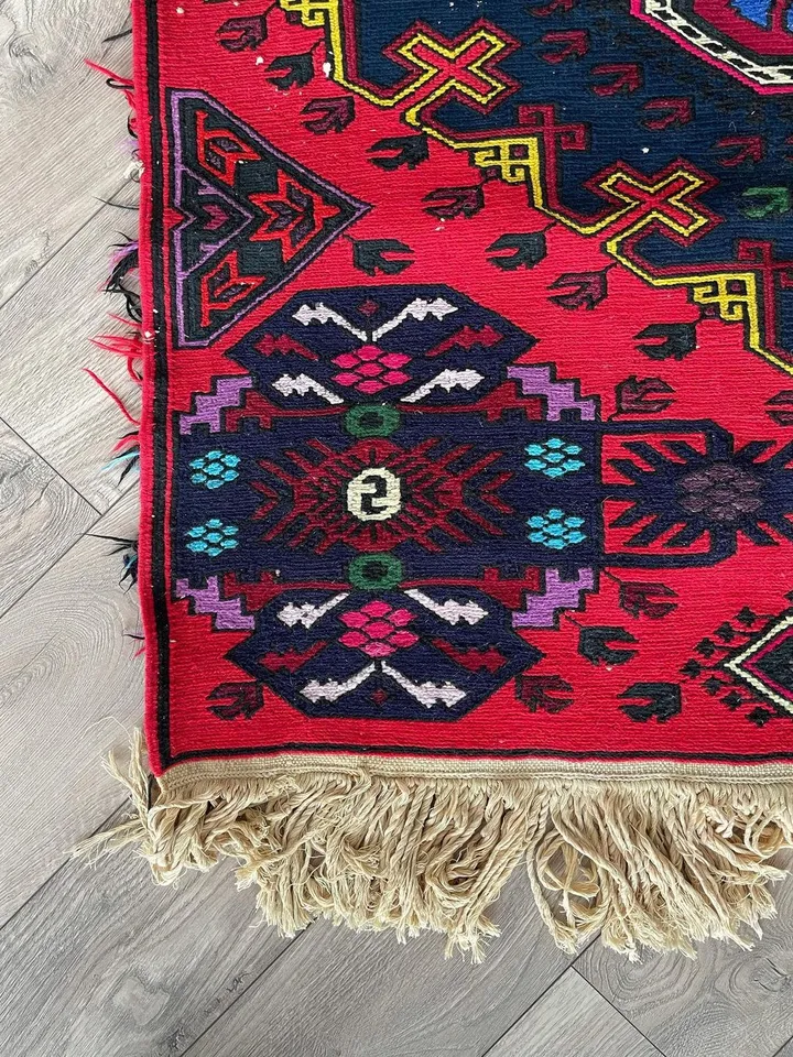 Tabasaran handmade path