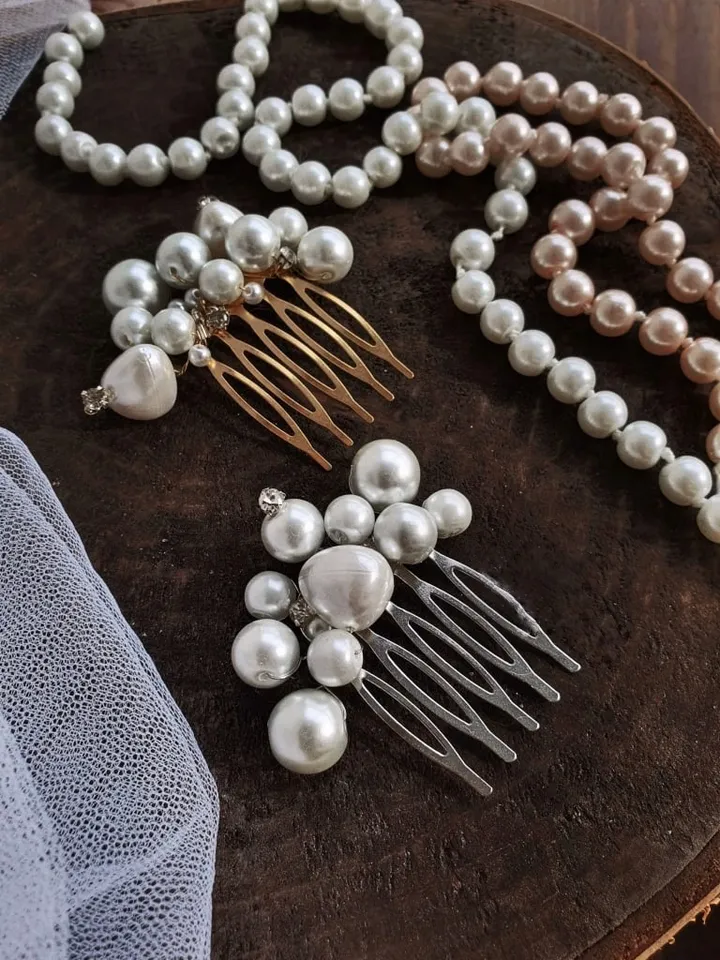 Pearl hair comb, small hair combs, pearls small hair combs, pearls hair pins, Casual hair comb, casual headpiece, wedding hair comb, Haircomb for bride, bridal hair comb, hairstyle jewelry for bride, wedding haircomb, pearls comb
